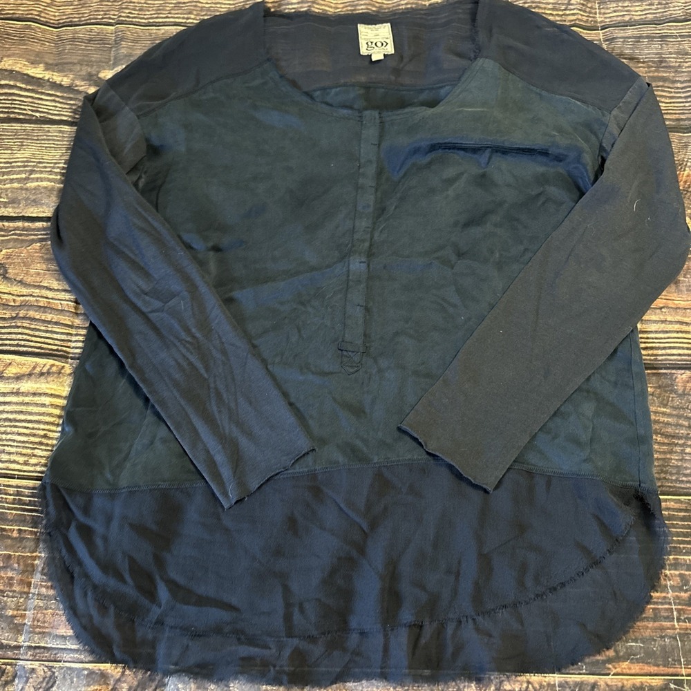 Go Silk Blue Popover Blouse lightweight Round Neck Medium - Picture 5 of 8